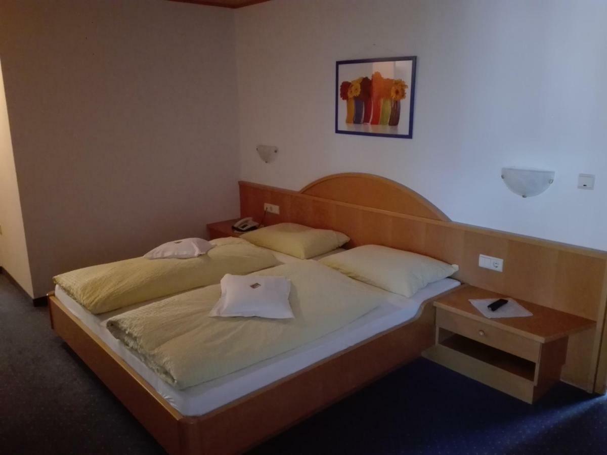 Hotel Haselried Tirolo Eksteriør billede